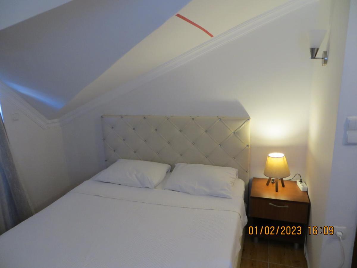 Stella Classic Apartments Fethiye Esterno foto